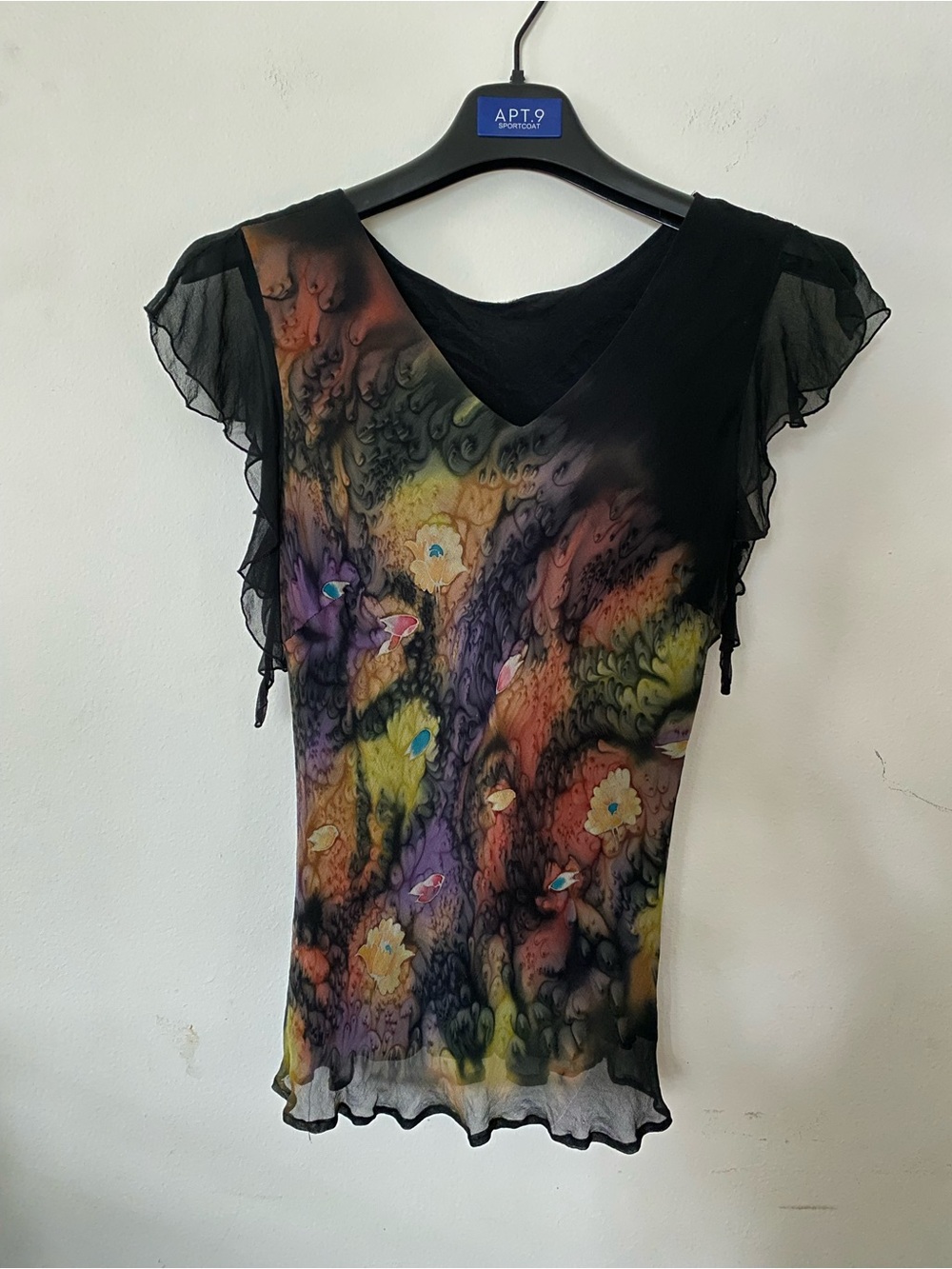 100%silk Black Sheer V-Neck Floral Abstract Short Sleeve Top